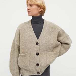 Babaa cardigan no 17 in mist